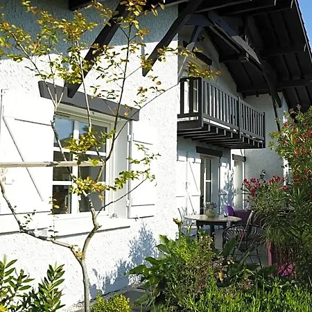 Bleuvelours 住宿加早餐酒店 3*
